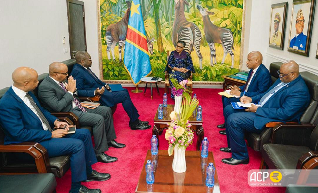 RDC : la Première ministre salue l'engagement des banques TMB et KCB pour financer le développement