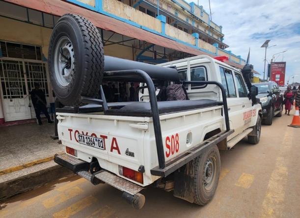 Haut-Katanga : une jeep de police remise au maire de Likasi pour sécuriser l'axe minier stratégique
